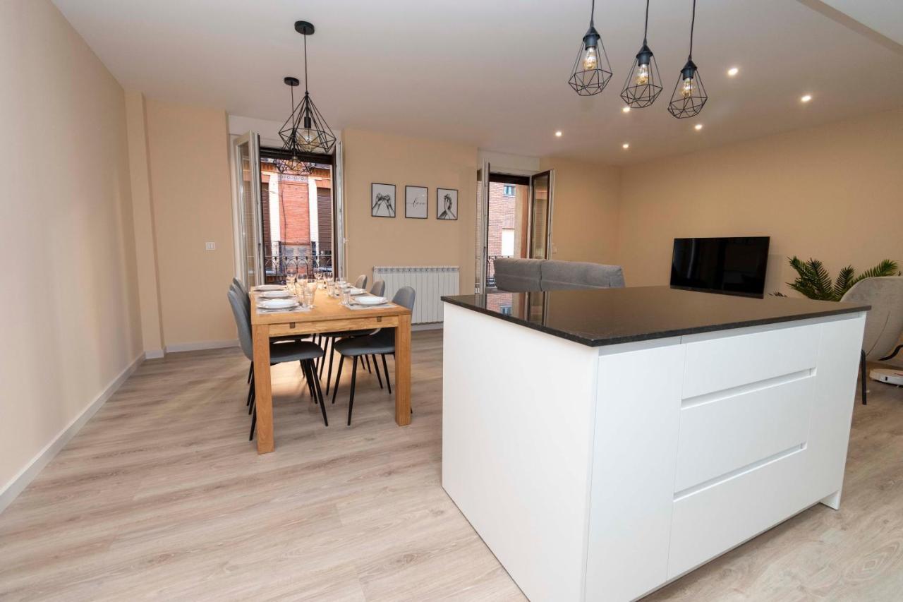 Espectacular Piso En Casco Historico-Plaza Don Gutierre Apartment Леон Екстериор снимка
